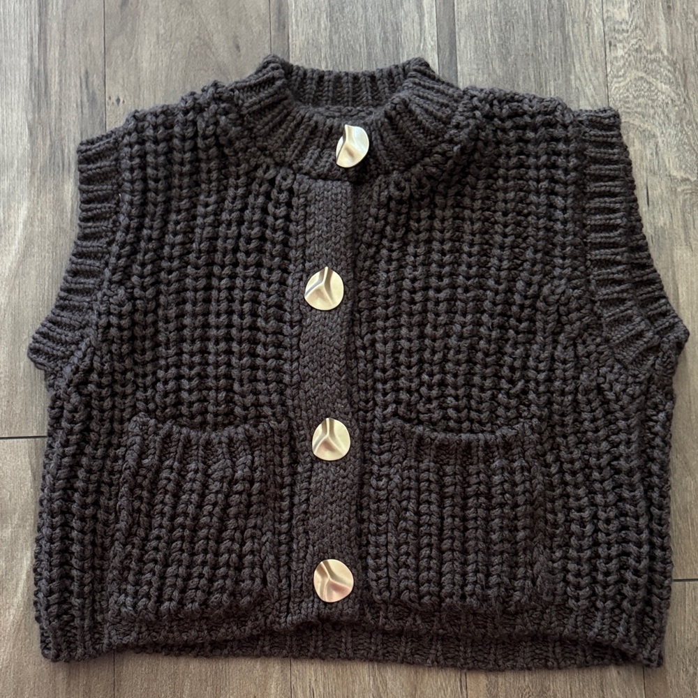 New ZARA Chunky Knit Black Sweater Vest